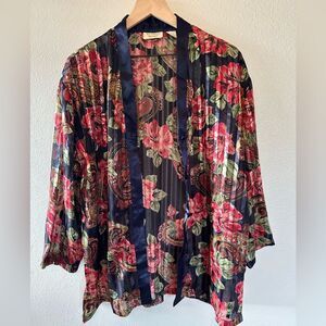 Vintage Victoria’s Secret Gold Label Floral Kimono Top Size M